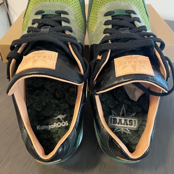 Sneakerbaas x KangaROOS Coil-R2 Made in Germany 'Sin City II' Sneaker - Picture 8 of 12